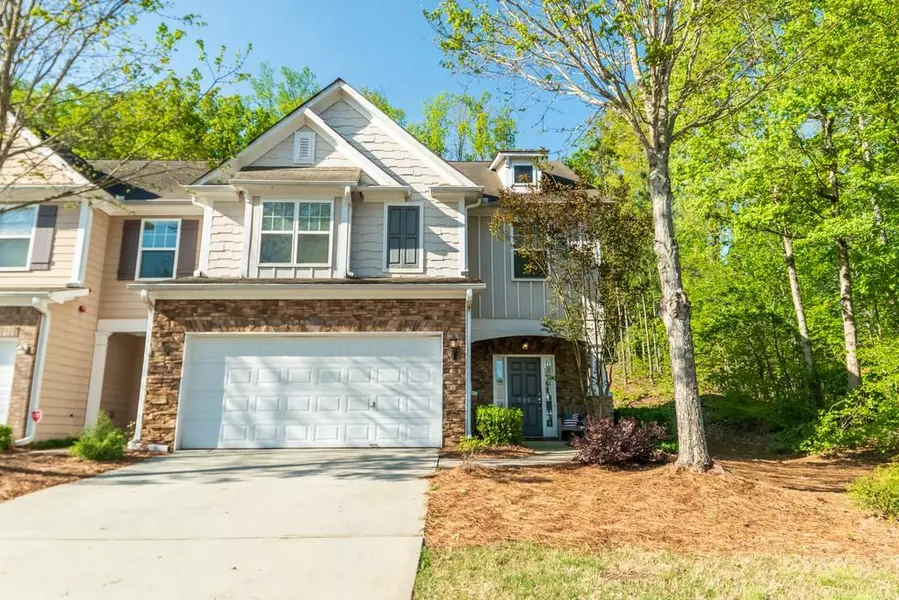 500 Hillside TRL, Woodstock, GA 30188