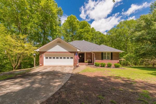 560 Oak Ridge DR, Maysville, GA 30558