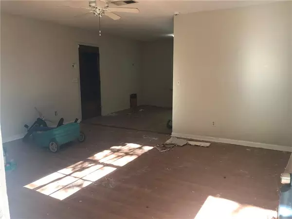 Alpharetta, GA 30004,280 Sequoyah DR