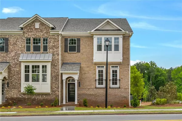 2010 Jack DR #9, Roswell, GA 30076