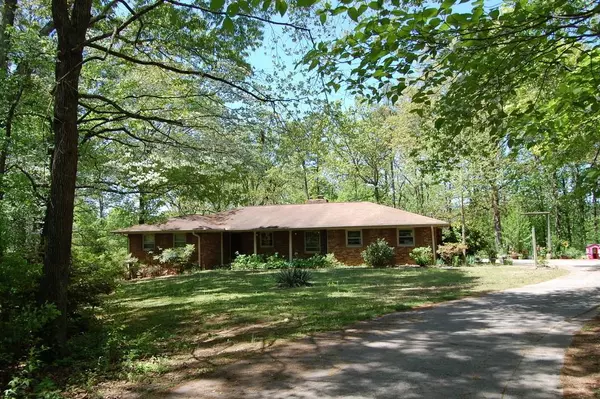 1837 Shillings RD, Kennesaw, GA 30152