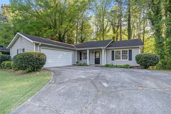 520 Rockborough TER, Stone Mountain, GA 30083