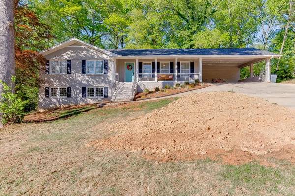 4313 Hamill CT, Buford, GA 30519