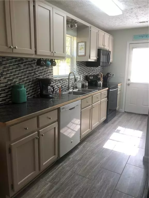Gainesville, GA 30506,6750 Sawnee WAY