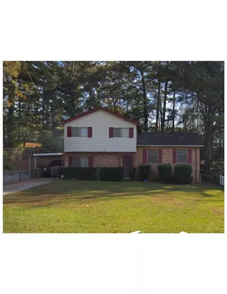 2118 Green Forrest DR, Decatur, GA 30032