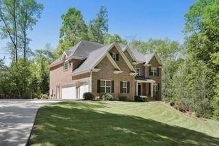 7429 Holly Berry LN, Winston, GA 30187