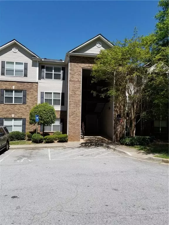 2104 Par Three WAY, Lithonia, GA 30038