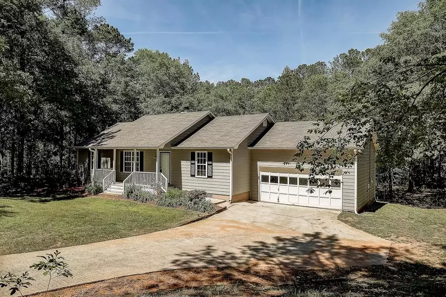 2845 Old Jackson RD, Locust Grove, GA 30248