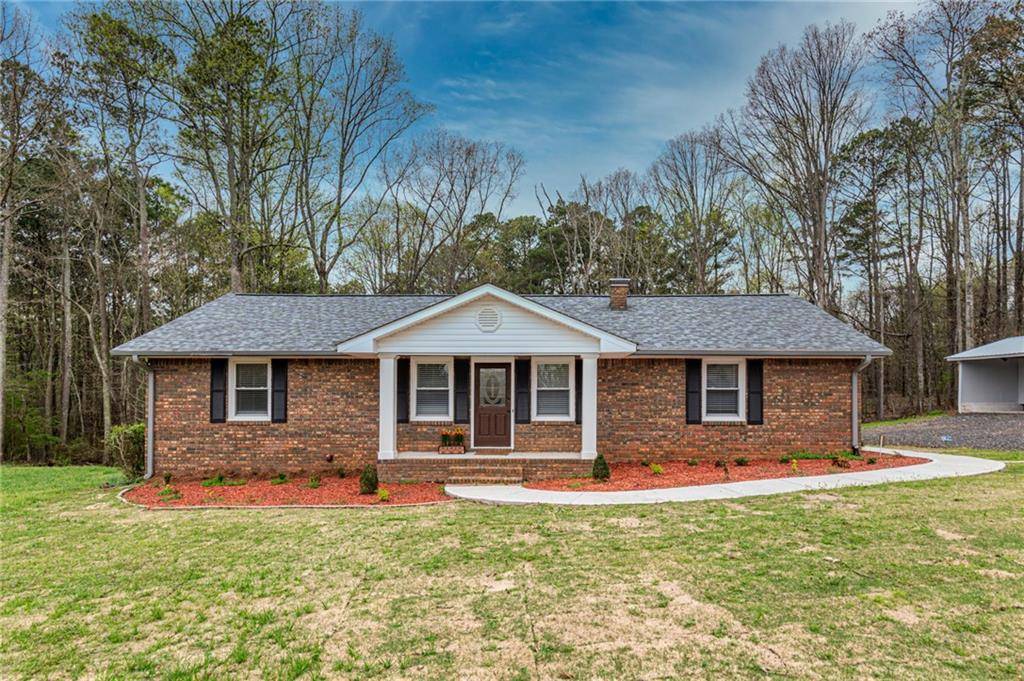 1268 Haw Creek DR, Cumming, GA 30041