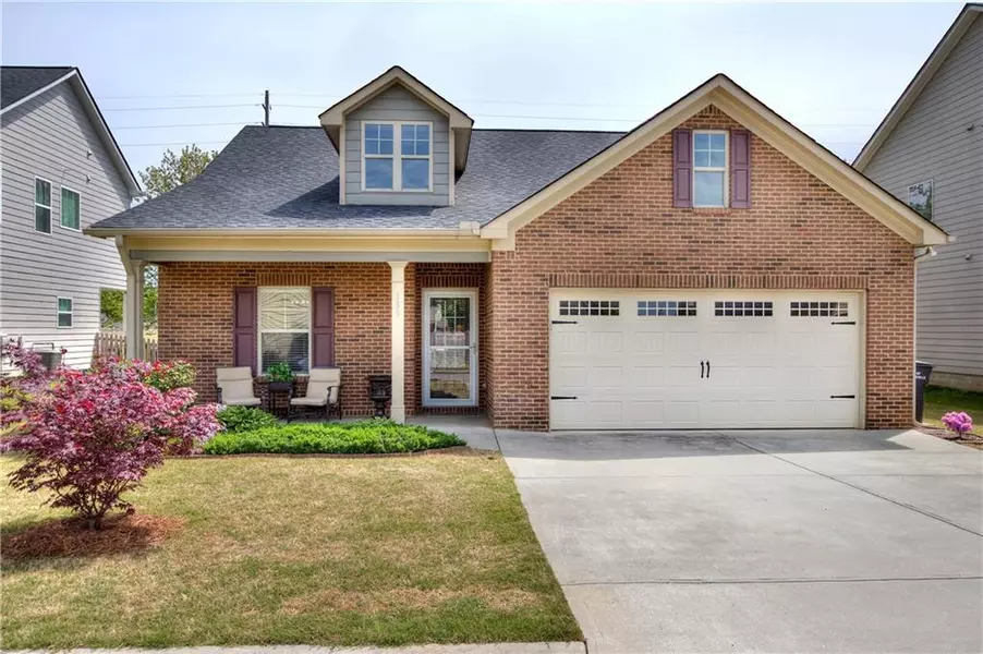 135 Mercer LN, Cartersville, GA 30120