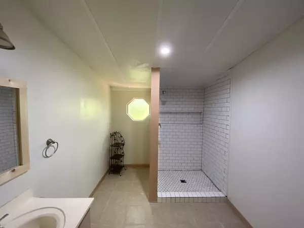 Demorest, GA 30535,574 Golf Course RD