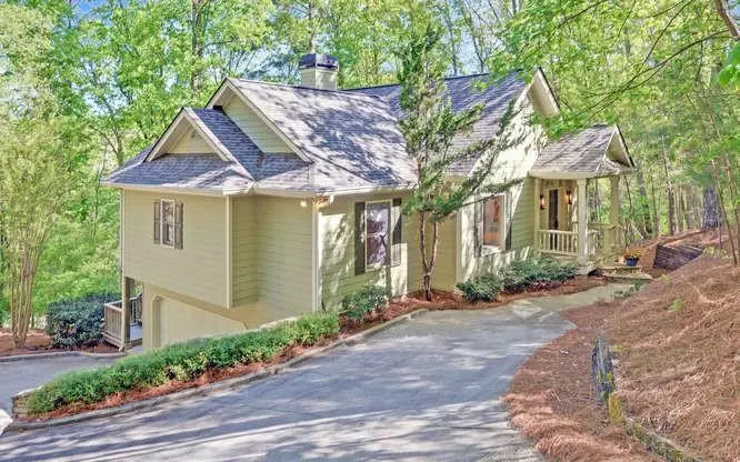 3410 Banks Mountain PL, Gainesville, GA 30506