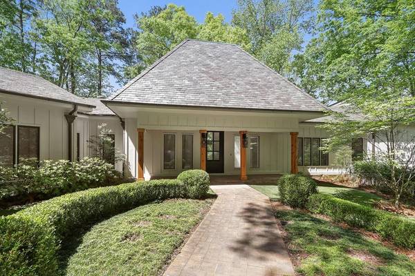 1730 Winterthur Close NW, Atlanta, GA 30328