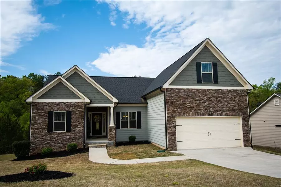 132 Harrier DR, Dawsonville, GA 30534