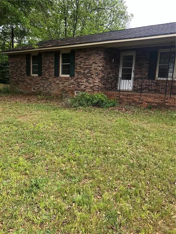 Monroe, GA 30655,102 Hillside DR