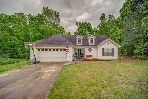 10 Saratoga CT, Covington, GA 30016