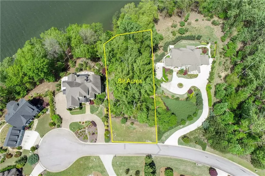 3762 Harbour Landing DR, Gainesville, GA 30506