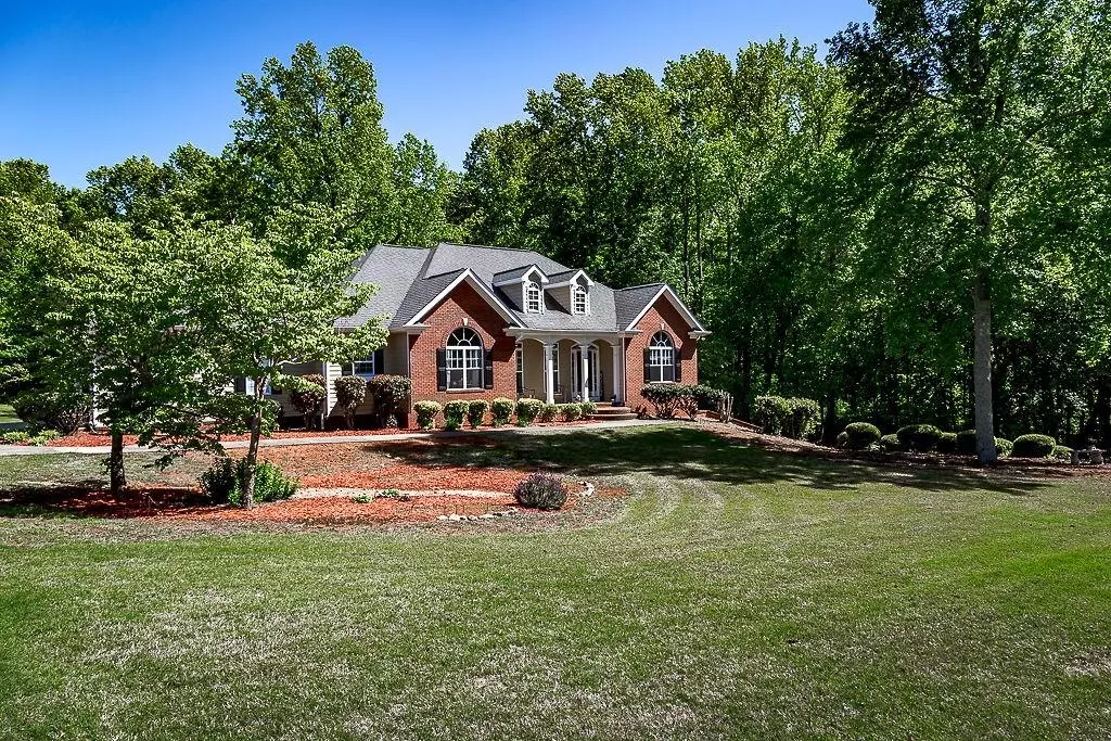 Flowery Branch, GA 30542,4555 Blooming WAY