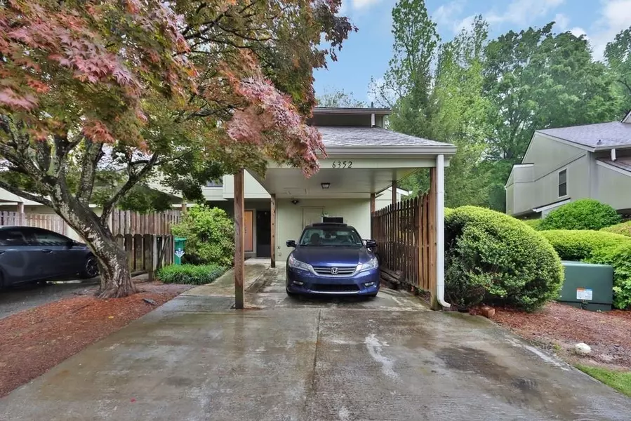 6352 Hawthorne TER, Norcross, GA 30092