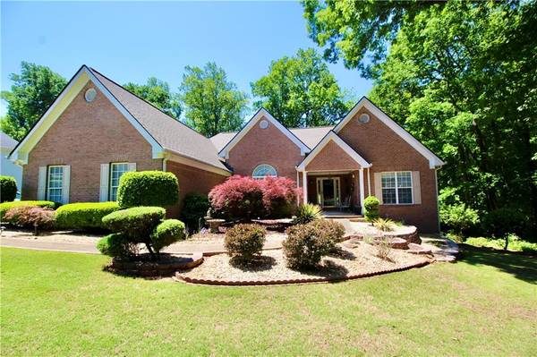 1266 Harvest LN, Hoschton, GA 30548