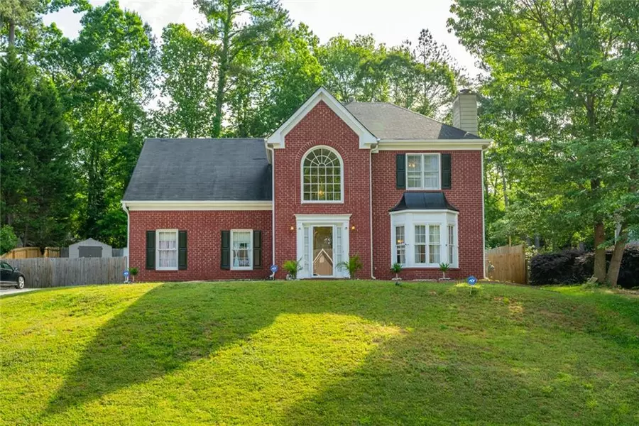 660 Ashley Laine Walk, Lawrenceville, GA 30043