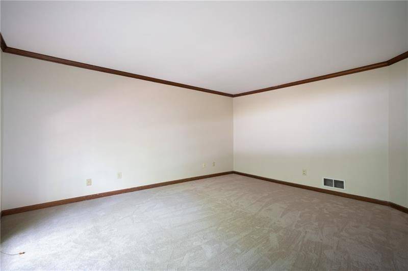 Alpharetta, GA 30005,6205 Pin Oak LN
