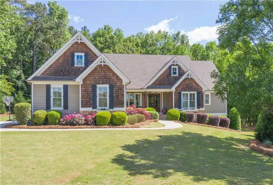 225 Sheridan LN, Peachtree City, GA 30269