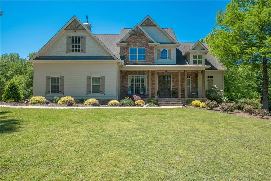288 Quarters RD, Fayetteville, GA 30215