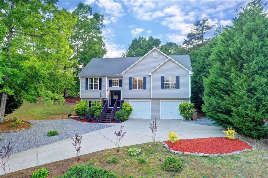 8325 Gabriel CT, Gainesville, GA 30506