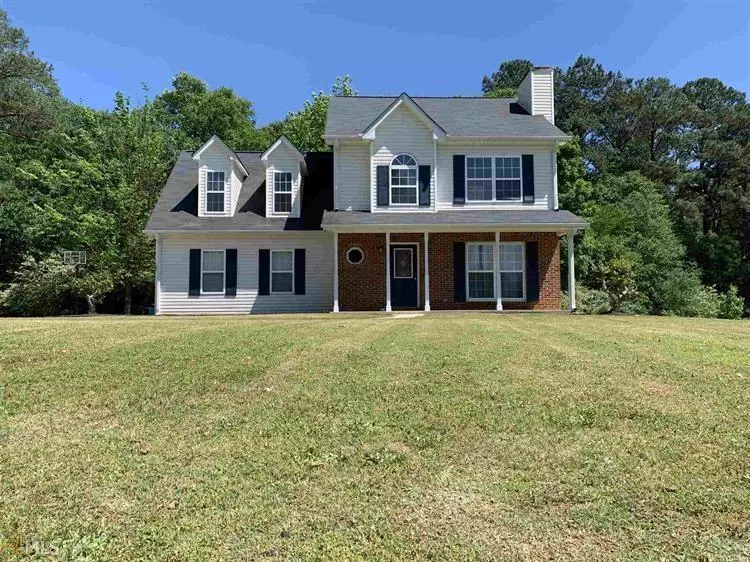 304 Mountberry CT, Loganville, GA 30052