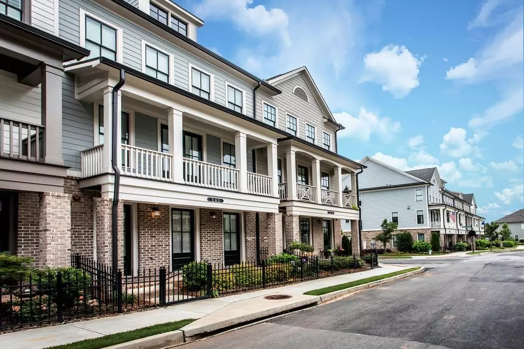 Woodstock, GA 30188,141 Inwood WALK