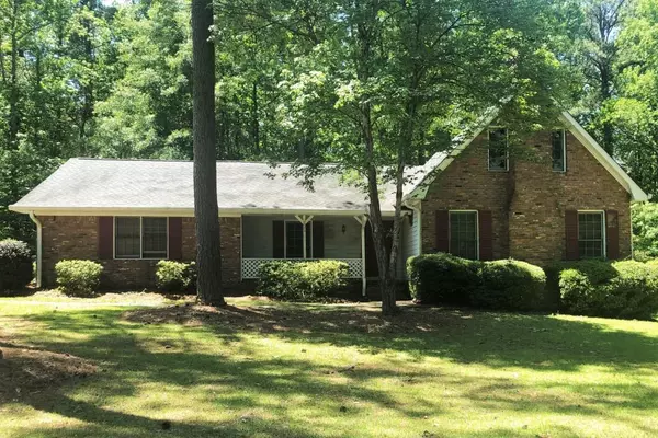 20 Shea LN, Stockbridge, GA 30281