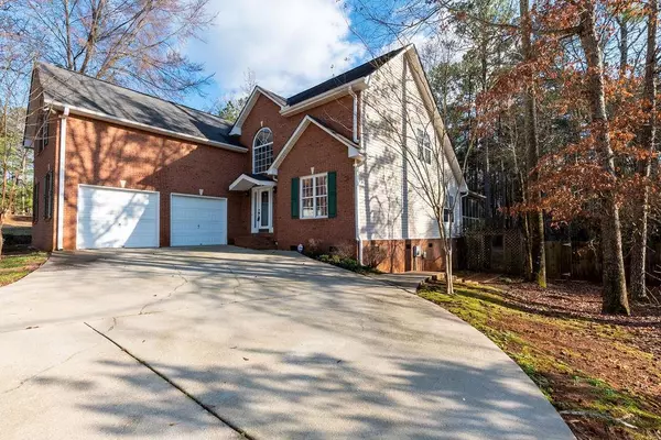 Mcdonough, GA 30253,141 Crown WALK