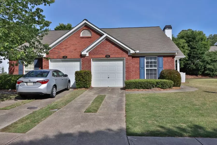 231 Cottonwood Creek CIR, Canton, GA 30114