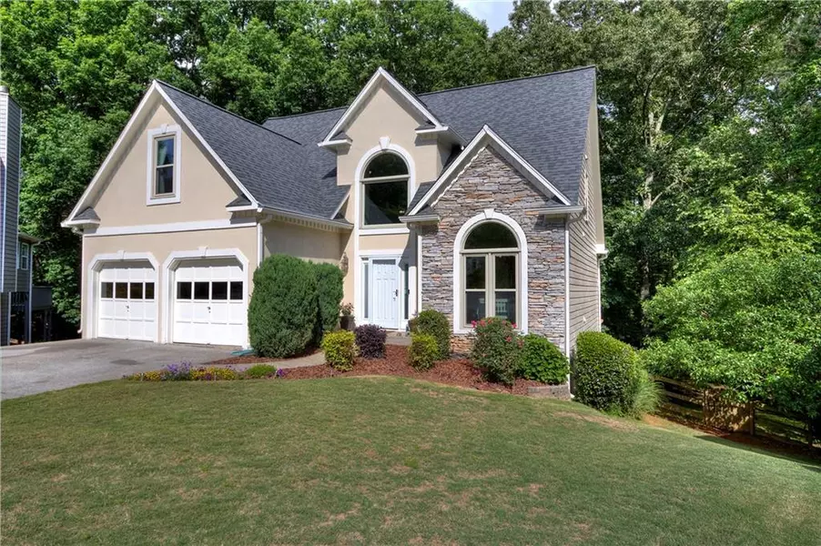 375 Yonah CIR, Woodstock, GA 30189