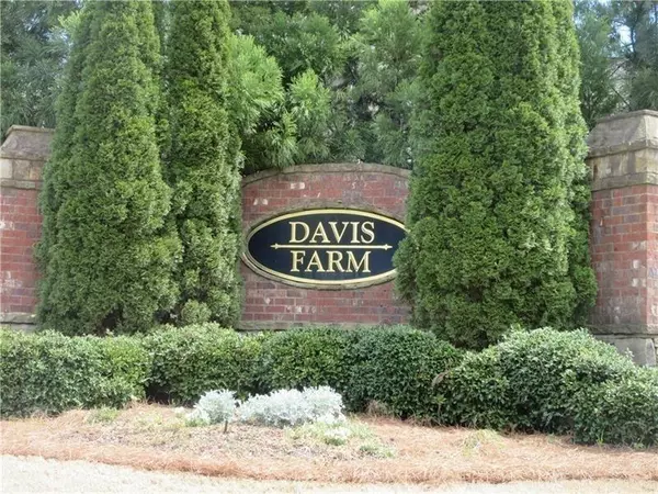 Kennesaw, GA 30152,1536 Davis Farm DR NW