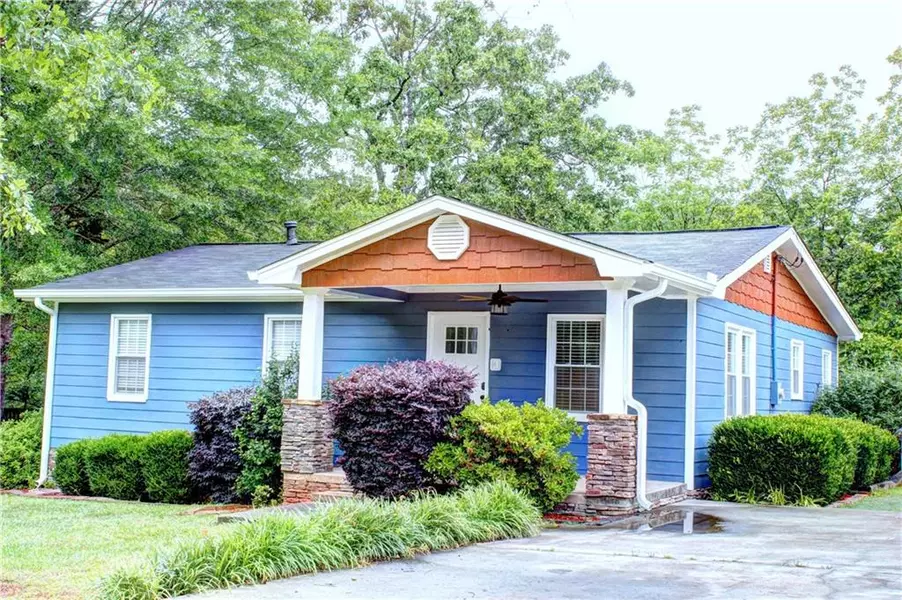 30 Stowe RD, Covington, GA 30014