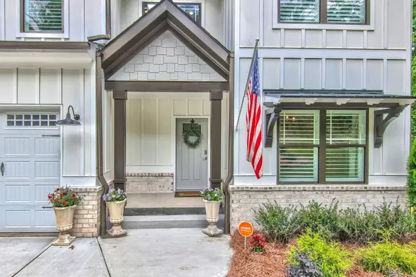 Flowery Branch, GA 30542,5490 Oakfern TRL