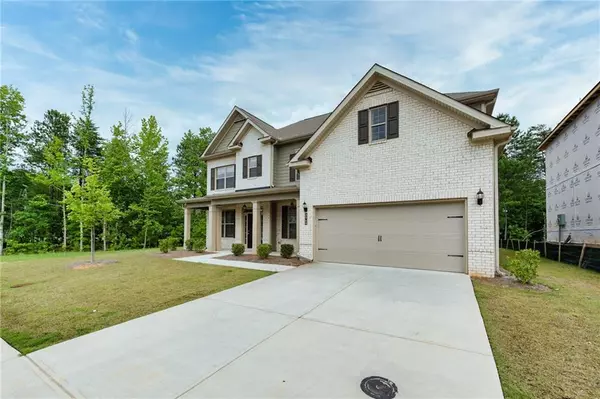 3949 Arrowfeather CT, Buford, GA 30519