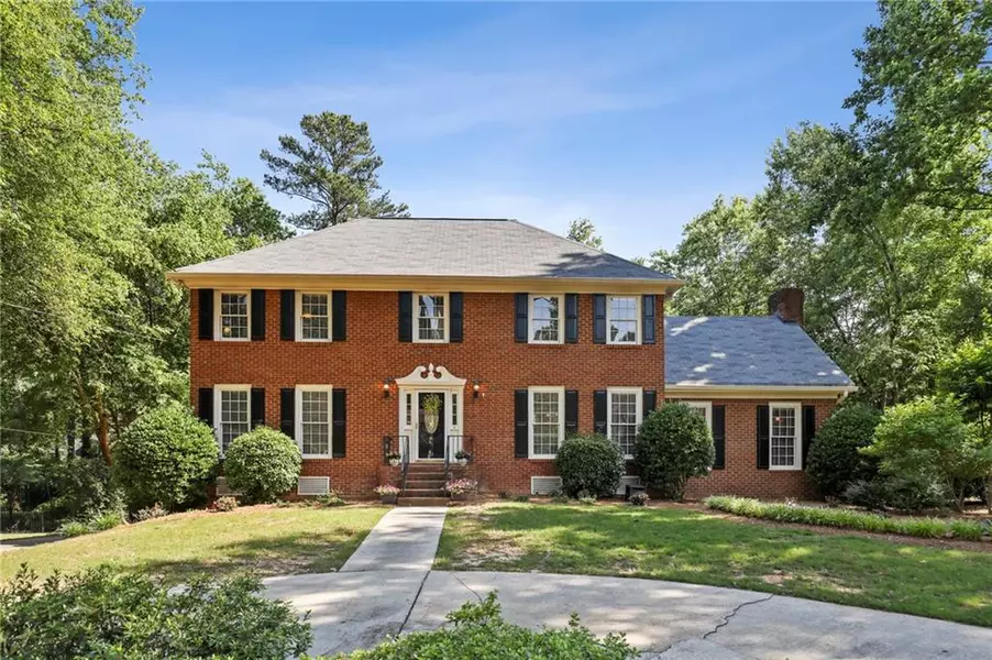 3973 Glen Meadow DR, Peachtree Corners, GA 30092