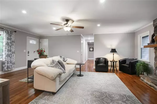 Woodstock, GA 30188,306 Jason CT