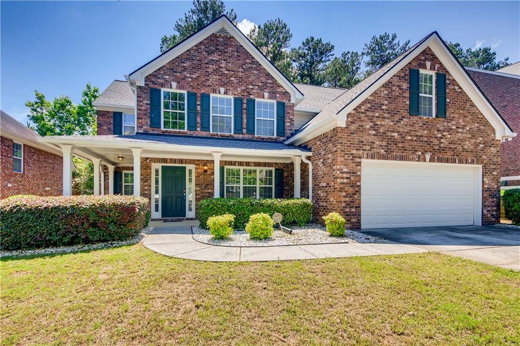 1899 Cooper Lakes DR, Grayson, GA 30017