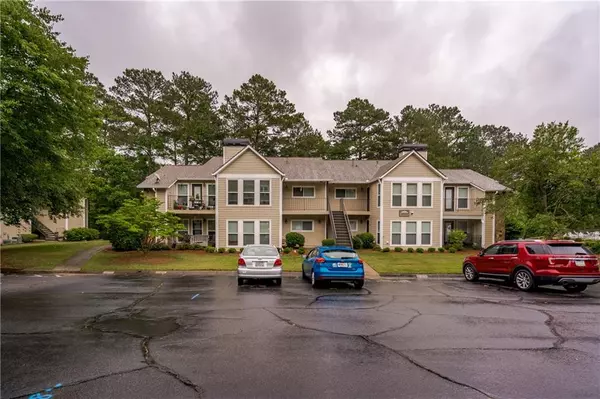 Roswell, GA 30075,3206 Lake Pointe CIR