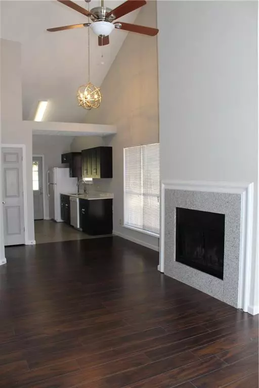 Kennesaw, GA 30144,1032 Kennesborough RD NW