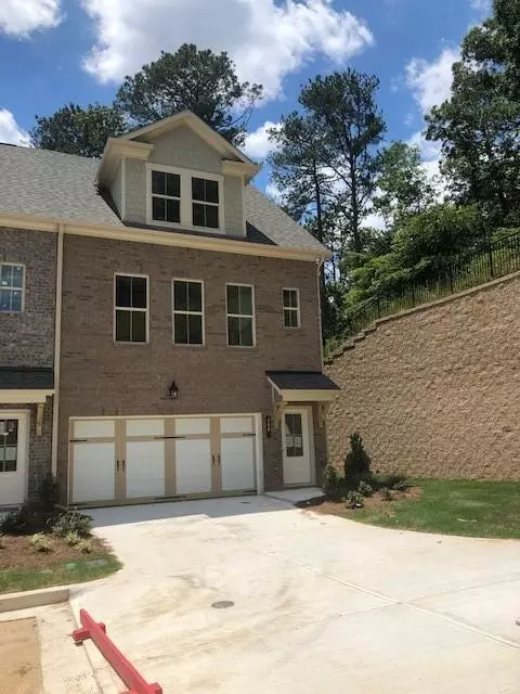 5086 Akbar Chase #16, Atlanta, GA 30339