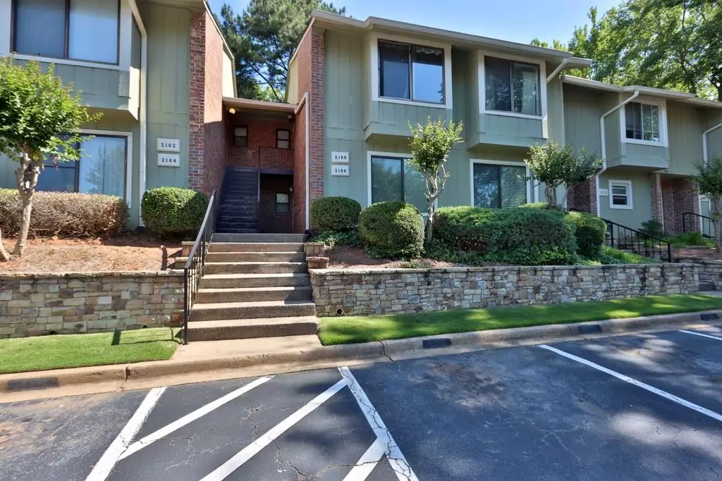 Marietta, GA 30067,2166 Palmyra DR SE