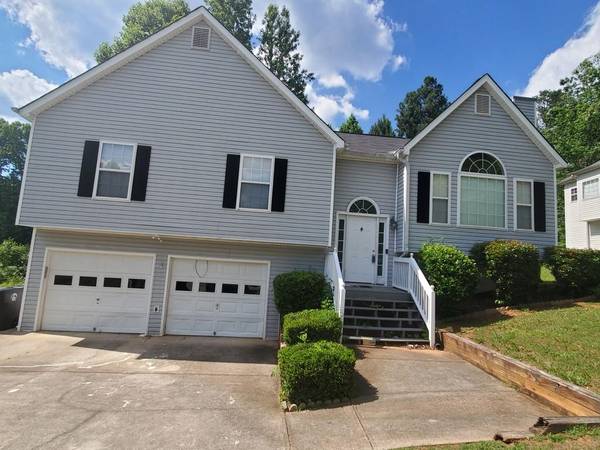 6290 Hampstead LN, Douglasville, GA 30134