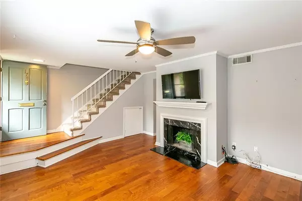 174 Maribeau SQ NW, Atlanta, GA 30327