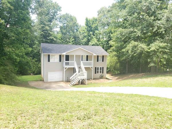 160 Mallard DR, Newnan, GA 30263