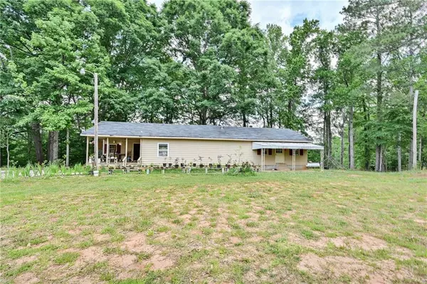 1249 Cannon Farm RD, Oxford, GA 30054